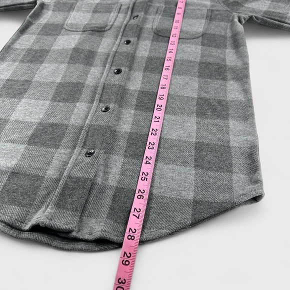 Quince Womens Small Gray Charcoal Plaid Stretch Sweater Fleece Button Down Shirt - Picture 11 of 11
